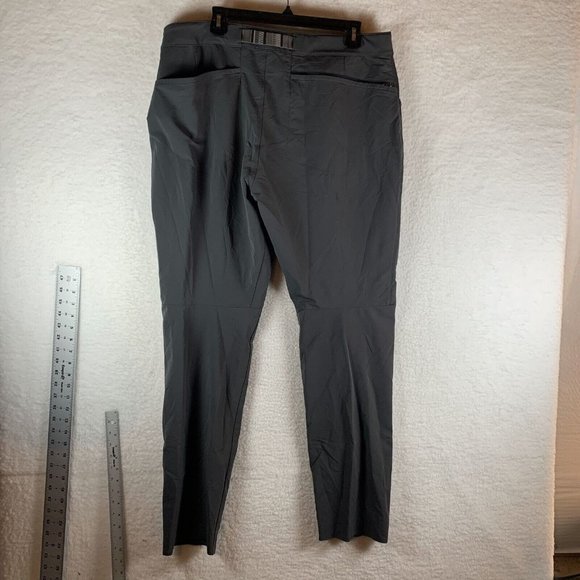 REI Hiking Pants Women's 16 Gray Stretch High-Rise Belted Waist‎ Pockets 7529 - Picture 1 of 10